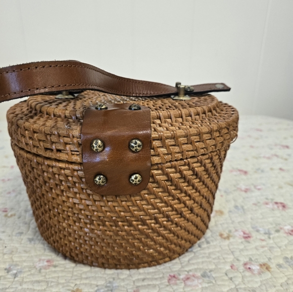 Patricia Nash Basket Purse - Picture 2 of 10